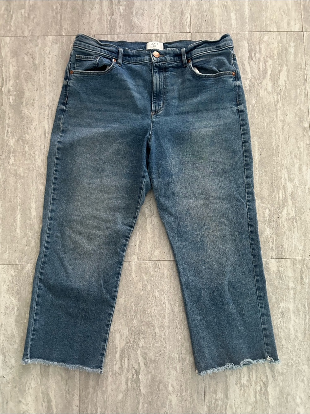 Loft Women's Mid-Rise Straight Crop Jeans in Medium Blue